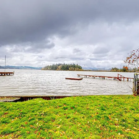 Silver Lake Serenity
